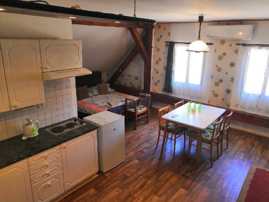 Abc Apartments Černá v Pošumaví エクステリア 写真